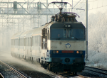 Lokomotiva: 350.004-8 | Vlak: EC 171 Hungaria ( Berlin Hbf. - Budapest Kel.pu. ) | Místo a datum: Rostoklaty (CZ) 09.01.2009