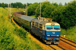 Lokomotiva: 350.008-9 | Vlak: R 278 Dvn ( trovo - Praha hl.n. ) | Msto a datum: r nad Szavou (CZ) 21.06.1998
