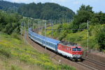 Lokomotiva: 350.013-9 | Vlak: EC 279 Metropolitan ( Praha hl.n. - Budapest Nyugati pu. ) | Místo a datum: odb. Parník (CZ) 30.07.2018