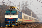 Lokomotiva: 350.018-8 | Vlak: EC 172 Vindobona ( Wien Sdbf. - Hamburg-Altona ) | Msto a datum: Koln (CZ) 29.01.2006