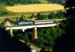 Lokomotiva: 750.094-5 | Vlak: R 395 Urpín ( Žilina - Budapest Kel.pu. ) | Místo a datum: Kostiviarska 07.08.1998