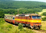 Lokomotiva: 751.204-9 | Vlak: Os 5406 ( Trenčianská Teplá - Chynorany ) | Místo a datum: Trenčianské Jastrabie 09.08.1998