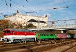 Lokomotiva: 757.012-0 | Vlak: Os 7313 ( Banská Bystrica - Zvolen os.st. ) | Místo a datum: Zvolen os.st. 21.10.2013