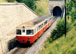 Lokomotiva: 820.038-8 | Vlak: Os 8310 ( Plaveč - Poprad-Tatry ) | Místo a datum: Nižné Ružbachy 04.08.1998
