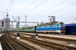 Lokomotiva: ČS4-041 | Vlak: CP 341/342 ( Chisineu - Moskva Kijevskaja ) | Místo a datum: Kyiv-Pasazhyrskyi 23.10.2019