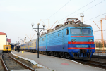 Lokomotiva: VL10-1481 | Vlak: P 081 ( Užgorod - Odesa-Holovna ) | Místo a datum: Uzhhorod 13.11.2018