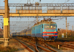 Lokomotiva: VL10-1481 | Vlak: P 081 ( Užgorod - Odesa-Holovna ) | Místo a datum: Uzhhorod 13.11.2018