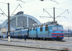 Lokomotiva: VL80T-1157 | Vlak: P 110 ( Lviv - Kherson ) | Místo a datum: Podujane 15.11.2018
